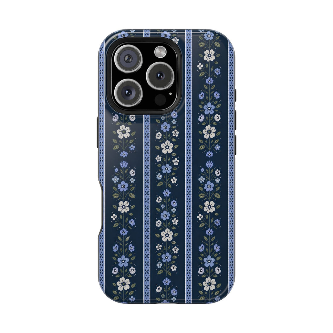 Rustic Blue Blooms - MagSafe