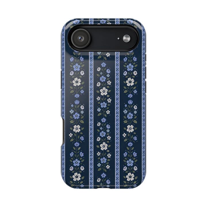 Rustic Blue Blooms - MagSafe